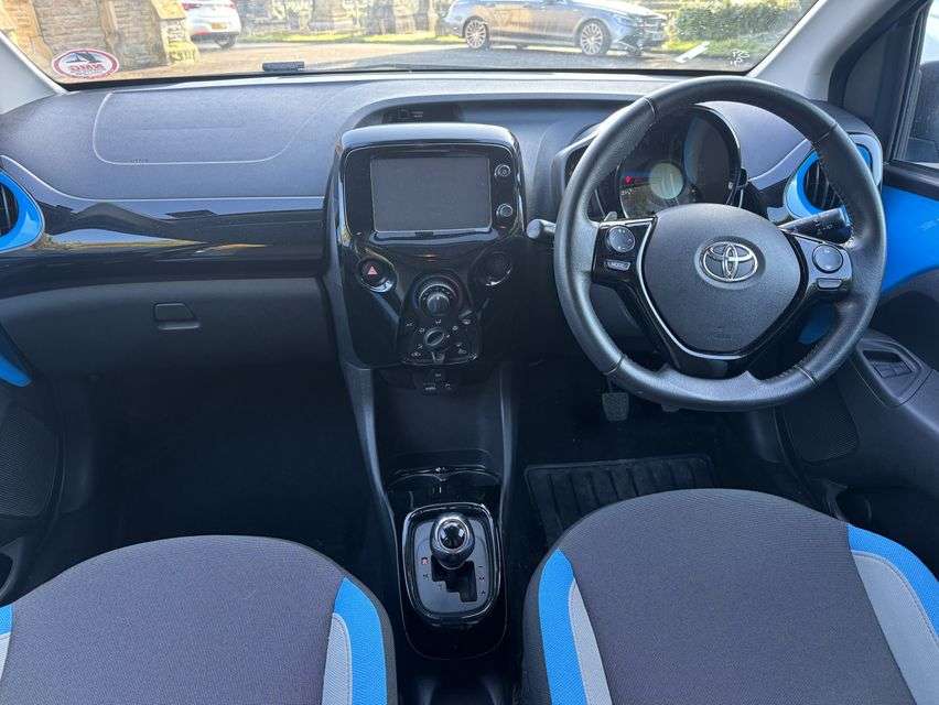 2016 TOYOTA AYGO 2016 TOYOTA AYGO