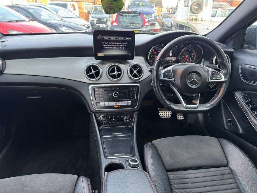 2018 MERCEDES-BENZ 180 2018 MERCEDES-BENZ 180