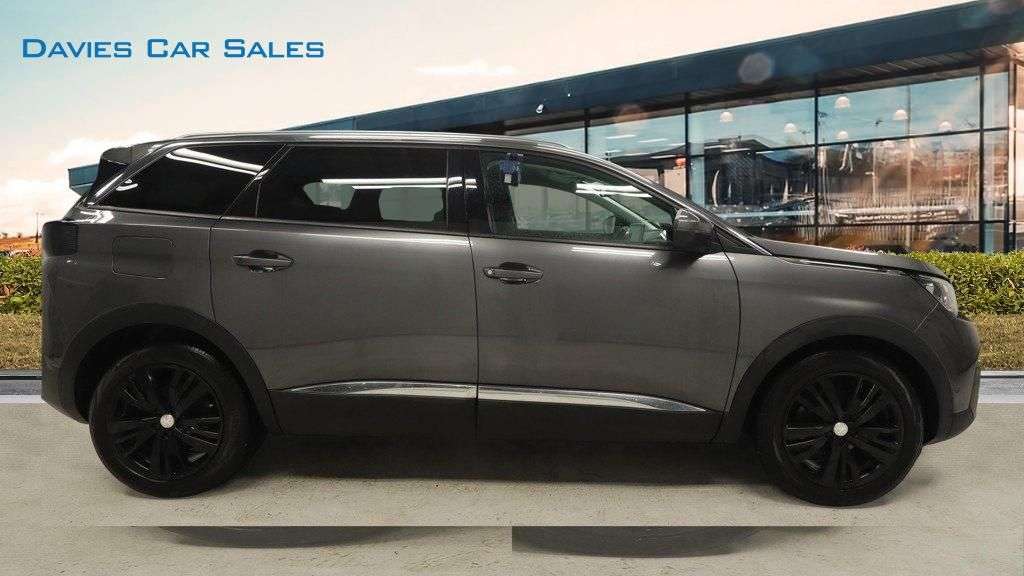 2018 PEUGEOT 5008 2018 PEUGEOT 5008