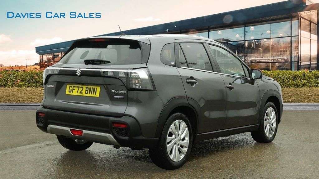 A 2022 SUZUKI S-CROSS 1.4 Boosterjet MHEV Motion SUV 5dr Petrol Hybrid Auto Euro 6 (s/s) (129 ps) A 2022 SUZUKI S-CROSS 1.4 Boosterjet MHEV Motion SUV 5dr Petrol Hybrid Auto Euro 6 (s/s) (129 ps)