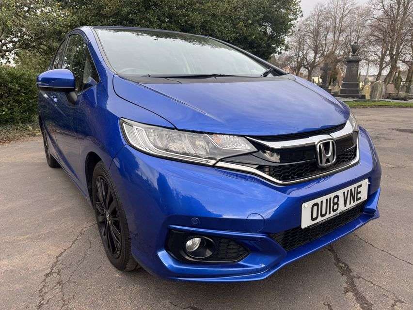 A 2018 HONDA JAZZ 1.3 i-VTEC EX Hatchback 5dr Petrol CVT Euro 6 (s/s) (102 ps) A 2018 HONDA JAZZ 1.3 i-VTEC EX Hatchback 5dr Petrol CVT Euro 6 (s/s) (102 ps)