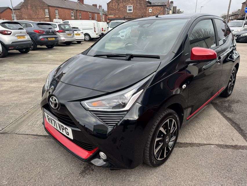 A 2021 TOYOTA AYGO 1.0 VVT-i x-trend Hatchback 5dr Petrol Manual Euro 6 (s/s) (71 ps) A 2021 TOYOTA AYGO 1.0 VVT-i x-trend Hatchback 5dr Petrol Manual Euro 6 (s/s) (71 ps)