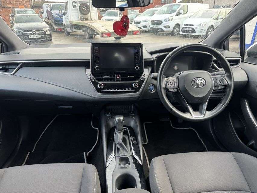 2022 TOYOTA COROLLA 2022 TOYOTA COROLLA