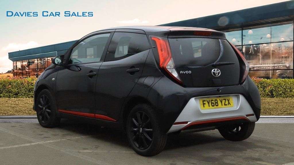A 2018 TOYOTA AYGO 1.0 VVT-i x-press Hatchback 5dr Petrol Manual Euro 6 (71 ps) A 2018 TOYOTA AYGO 1.0 VVT-i x-press Hatchback 5dr Petrol Manual Euro 6 (71 ps)