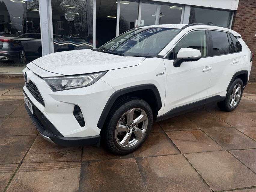 A 2021 TOYOTA RAV4 2.5 VVT-h GPF Design SUV 5dr Petrol Hybrid CVT 4WD Euro 6 (s/s) (222 ps) A 2021 TOYOTA RAV4 2.5 VVT-h GPF Design SUV 5dr Petrol Hybrid CVT 4WD Euro 6 (s/s) (222 ps)