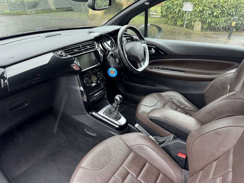 2017 DS AUTOMOBILES DS 3 2017 DS AUTOMOBILES DS 3