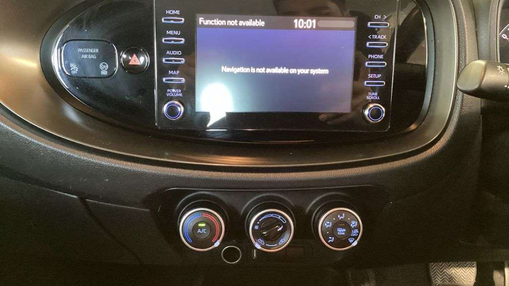 2023 TOYOTA AYGO X 2023 TOYOTA AYGO X