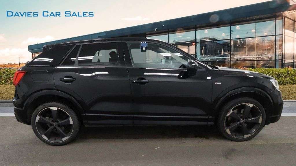 2020 AUDI Q2 2020 AUDI Q2