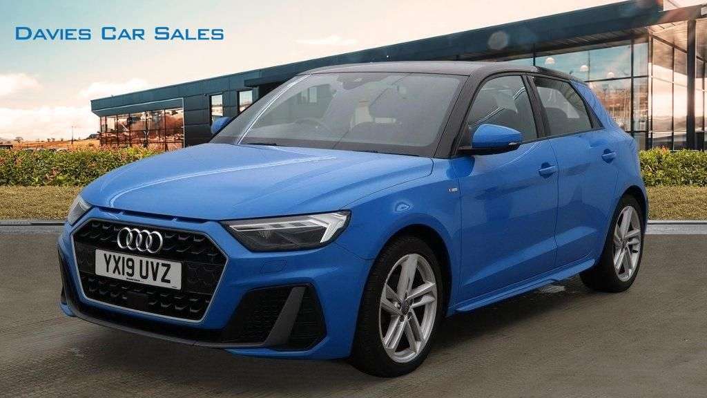 A 2019 AUDI A1 1.0 TFSI 30 S line Sportback 5dr Petrol Manual Euro 6 (s/s) (116 ps) A 2019 AUDI A1 1.0 TFSI 30 S line Sportback 5dr Petrol Manual Euro 6 (s/s) (116 ps)
