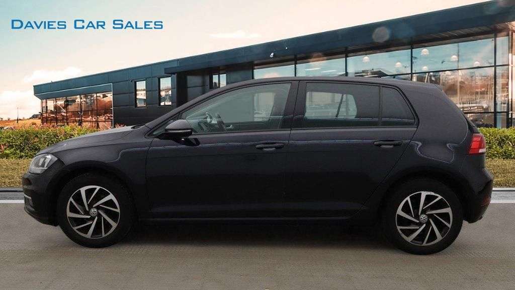 2019 VOLKSWAGEN GOLF 2019 VOLKSWAGEN GOLF