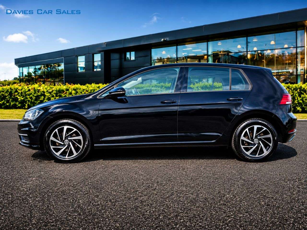 2019 VOLKSWAGEN GOLF 2019 VOLKSWAGEN GOLF