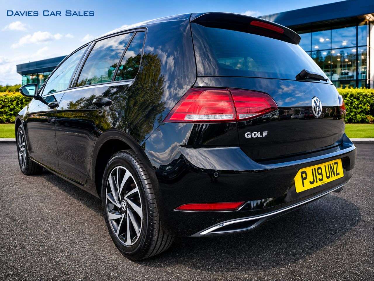 2019 VOLKSWAGEN GOLF 2019 VOLKSWAGEN GOLF