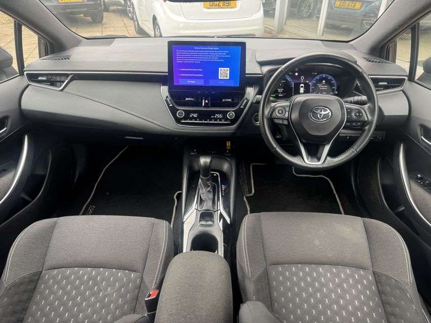 2023 TOYOTA COROLLA 2023 TOYOTA COROLLA