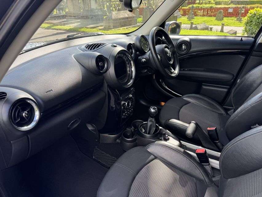 2016 MINI COUNTRYMAN 2016 MINI COUNTRYMAN