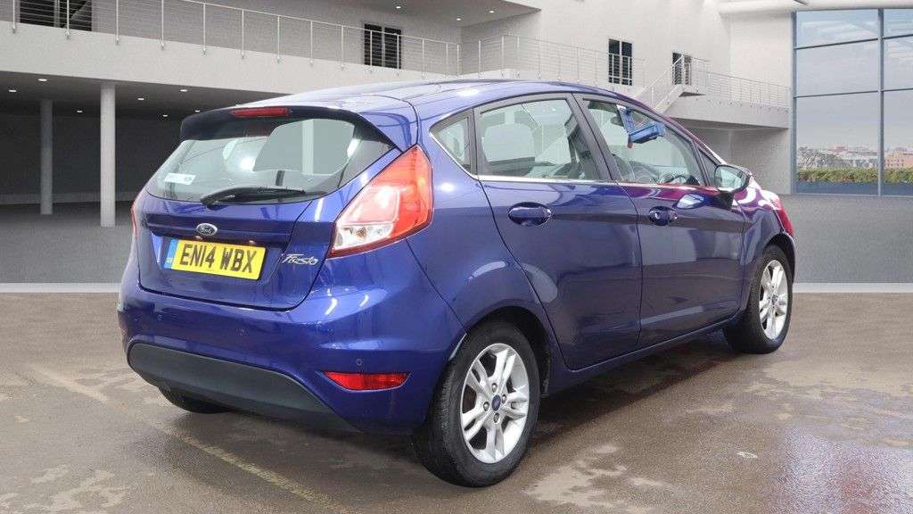 A 2014 FORD FIESTA 1.25 Zetec Hatchback 5dr Petrol Manual Euro 5 (82 ps) A 2014 FORD FIESTA 1.25 Zetec Hatchback 5dr Petrol Manual Euro 5 (82 ps)