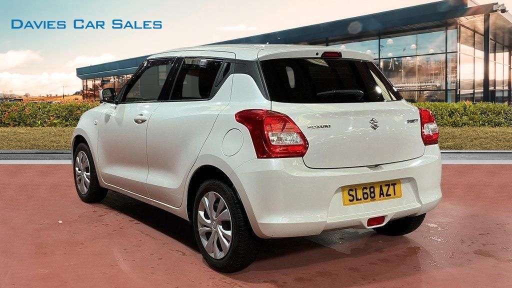 A 2018 SUZUKI SWIFT 1.2 Dualjet SZ3 Hatchback 5dr Petrol Manual Euro 6 (s/s) (90 ps) A 2018 SUZUKI SWIFT 1.2 Dualjet SZ3 Hatchback 5dr Petrol Manual Euro 6 (s/s) (90 ps)