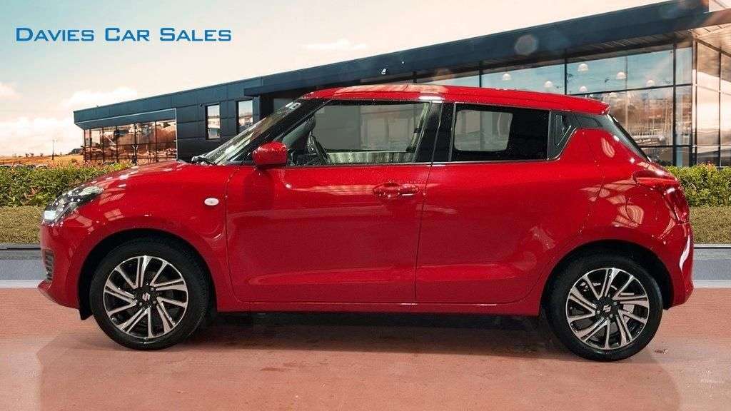 2021 SUZUKI SWIFT 2021 SUZUKI SWIFT