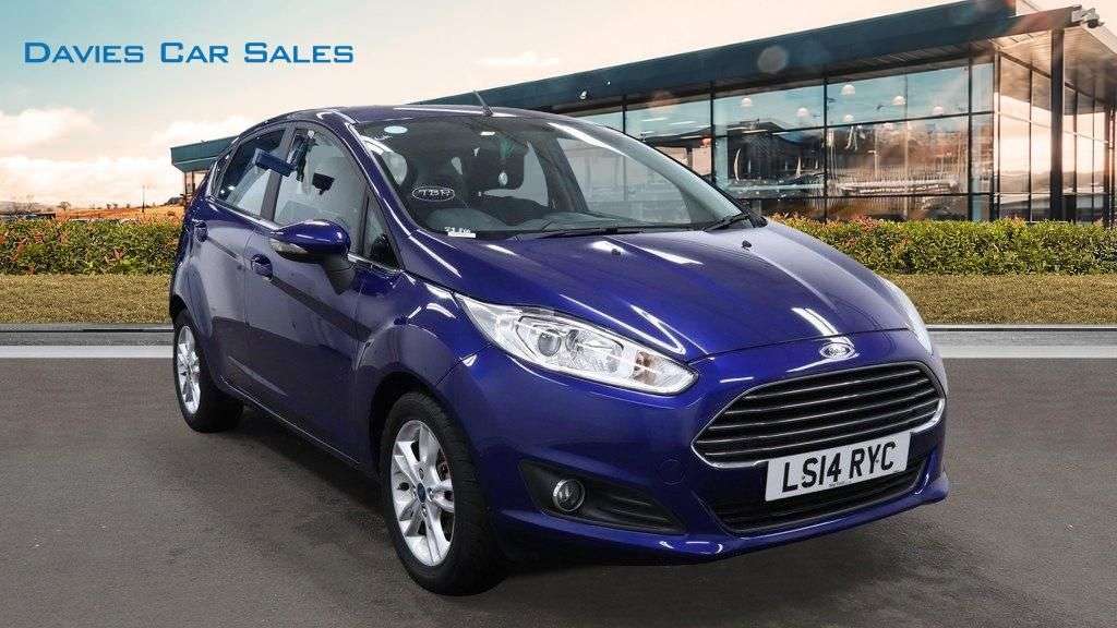 A 2014 FORD FIESTA 1.25 Zetec Hatchback 5dr Petrol Manual Euro 5 (82 ps) A 2014 FORD FIESTA 1.25 Zetec Hatchback 5dr Petrol Manual Euro 5 (82 ps)