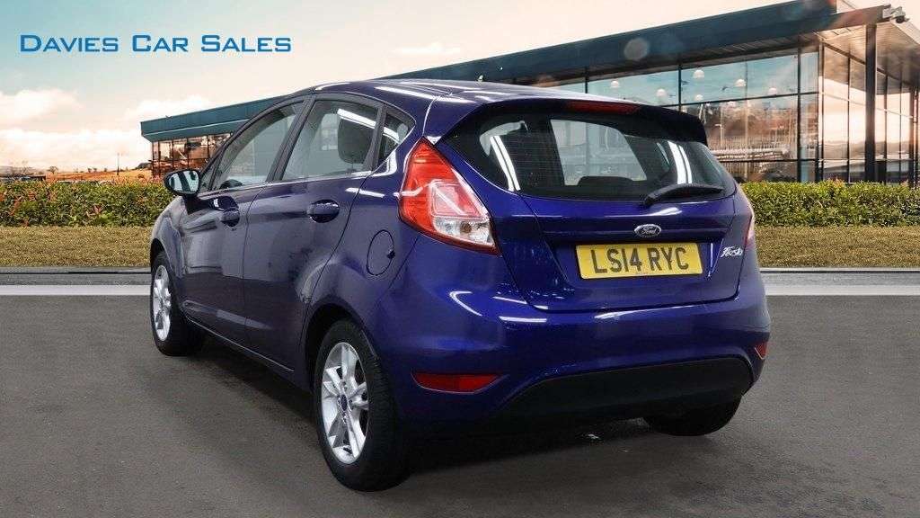 A 2014 FORD FIESTA 1.25 Zetec Hatchback 5dr Petrol Manual Euro 5 (82 ps) A 2014 FORD FIESTA 1.25 Zetec Hatchback 5dr Petrol Manual Euro 5 (82 ps)