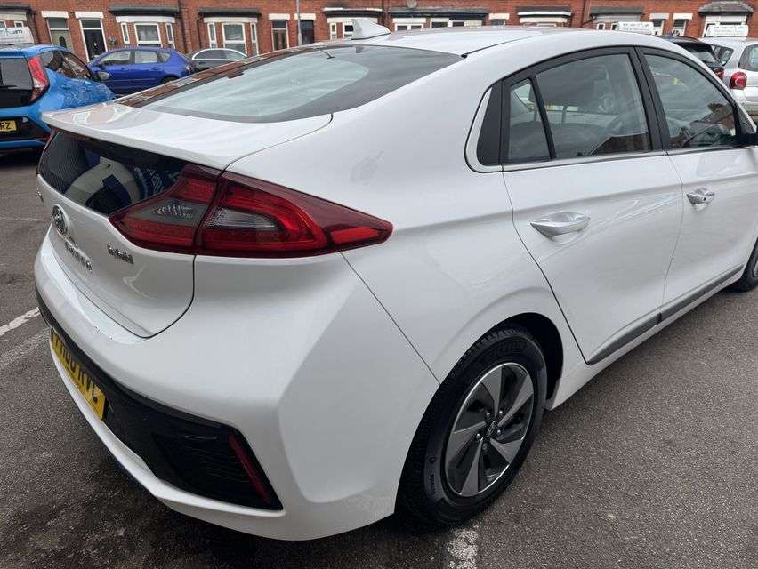 2017 HYUNDAI IONIQ 2017 HYUNDAI IONIQ