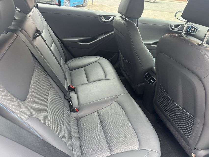 2017 HYUNDAI IONIQ 2017 HYUNDAI IONIQ