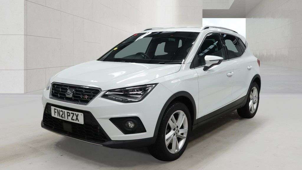 A 2021 SEAT ARONA 1.0 TSI FR SUV 5dr Petrol Manual Euro 6 (s/s) (110 ps) A 2021 SEAT ARONA 1.0 TSI FR SUV 5dr Petrol Manual Euro 6 (s/s) (110 ps)