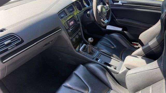 2015 VOLKSWAGEN GOLF 2015 VOLKSWAGEN GOLF