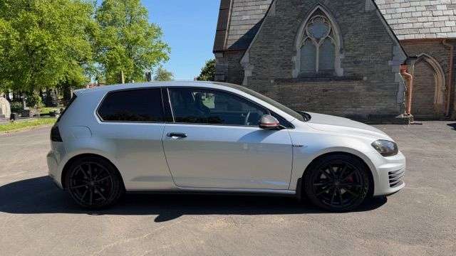 2015 VOLKSWAGEN GOLF 2015 VOLKSWAGEN GOLF