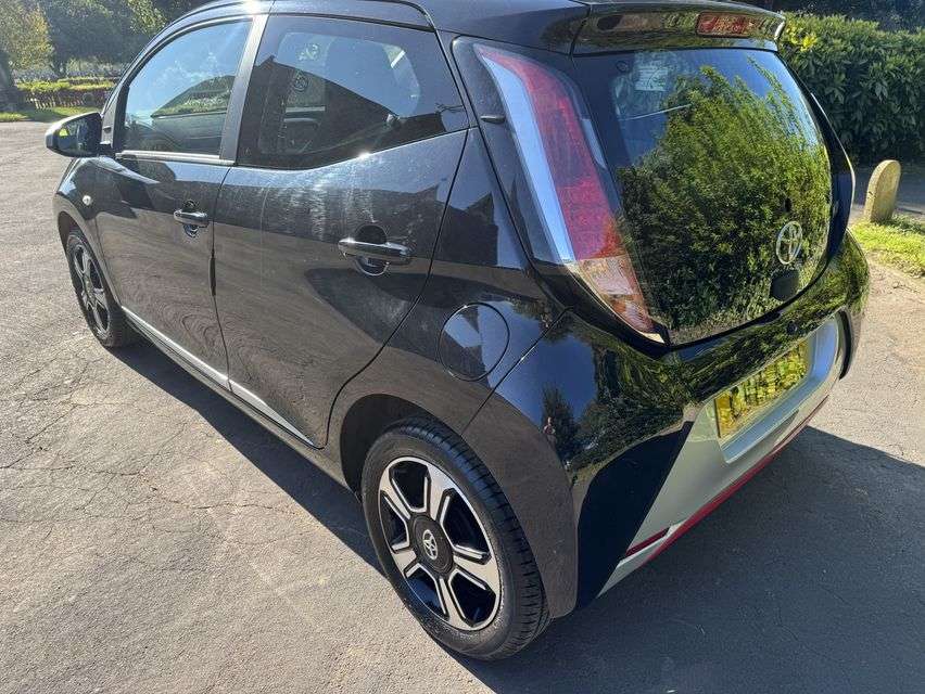 2015 TOYOTA AYGO 2015 TOYOTA AYGO