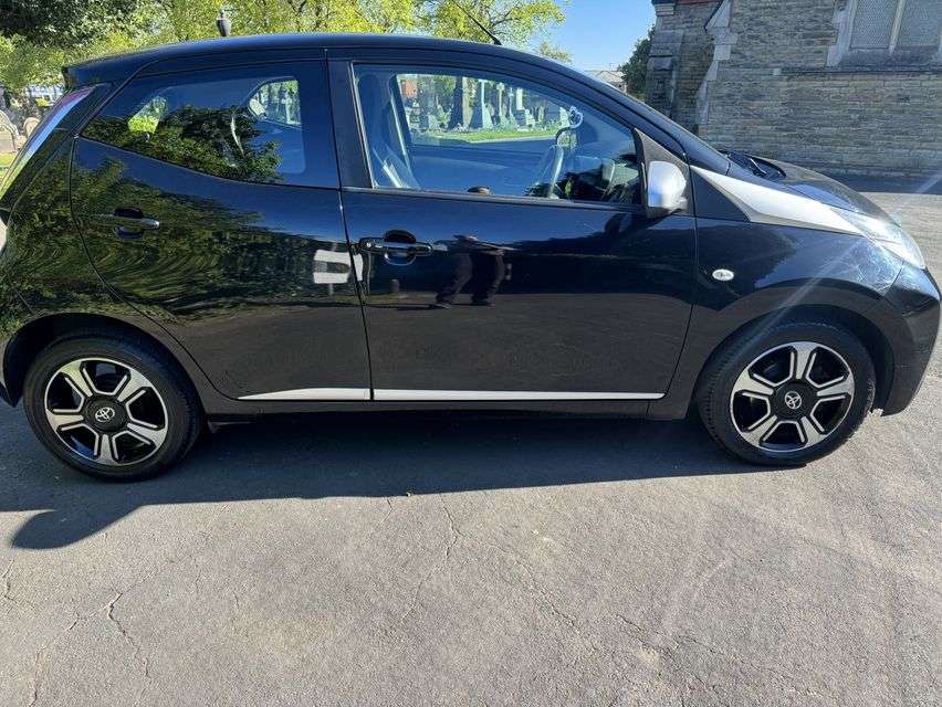 2015 TOYOTA AYGO 2015 TOYOTA AYGO