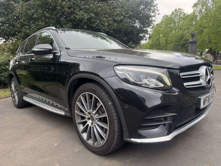 A 2018 MERCEDES-BENZ GLC 2.1 GLC220d AMG Line (Premium) SUV 5dr Diesel G-Tronic 4MATIC Euro 6 (s/s) A 2018 MERCEDES-BENZ GLC 2.1 GLC220d AMG Line (Premium) SUV 5dr Diesel G-Tronic 4MATIC Euro 6 (s/s)