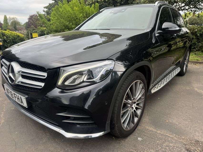 A 2018 MERCEDES-BENZ GLC 2.1 GLC220d AMG Line (Premium) SUV 5dr Diesel G-Tronic 4MATIC Euro 6 (s/s) A 2018 MERCEDES-BENZ GLC 2.1 GLC220d AMG Line (Premium) SUV 5dr Diesel G-Tronic 4MATIC Euro 6 (s/s)