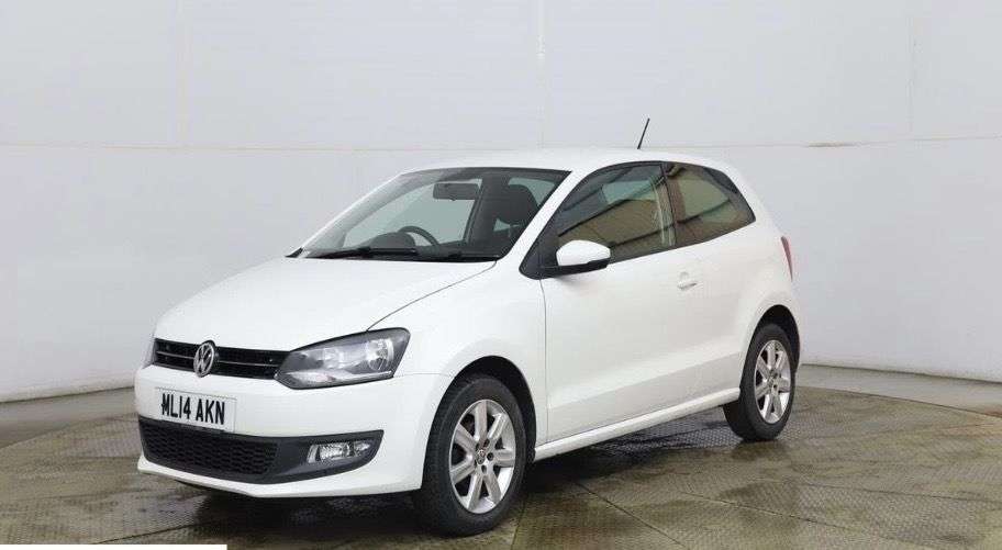 A 2014 VOLKSWAGEN POLO 1.2 Match Edition Hatchback 3dr Petrol Manual Euro 5 (60 ps) A 2014 VOLKSWAGEN POLO 1.2 Match Edition Hatchback 3dr Petrol Manual Euro 5 (60 ps)