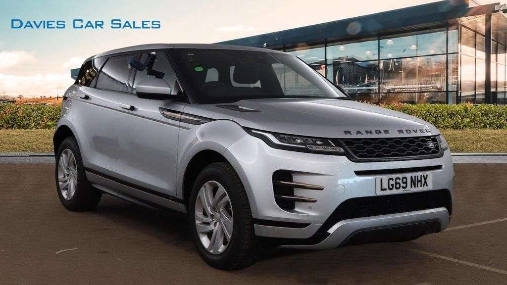 A 2019 LAND ROVER RANGE ROVER EVOQUE 2.0 D180 R-Dynamic S SUV 5dr Diesel Auto 4WD Euro 6 (s/s) (180 ps) A 2019 LAND ROVER RANGE ROVER EVOQUE 2.0 D180 R-Dynamic S SUV 5dr Diesel Auto 4WD Euro 6 (s/s) (180 ps)