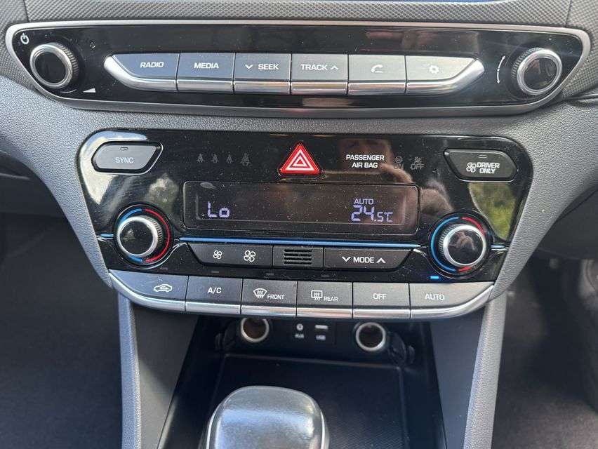 2019 HYUNDAI IONIQ 2019 HYUNDAI IONIQ