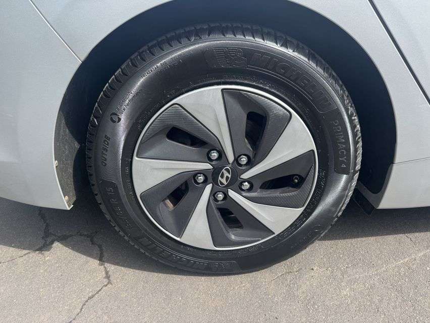 2019 HYUNDAI IONIQ 2019 HYUNDAI IONIQ