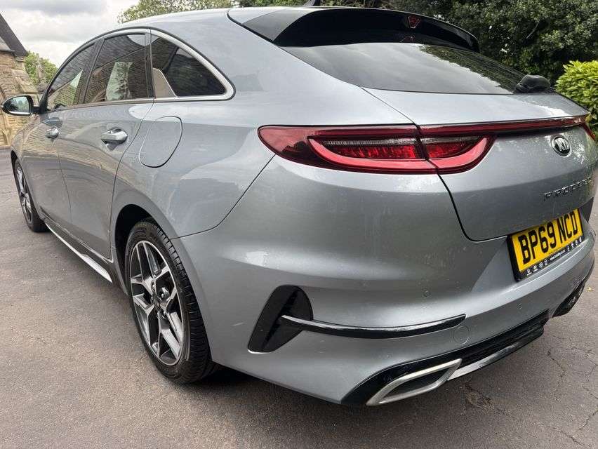 2019 KIA PROCEED 2019 KIA PROCEED