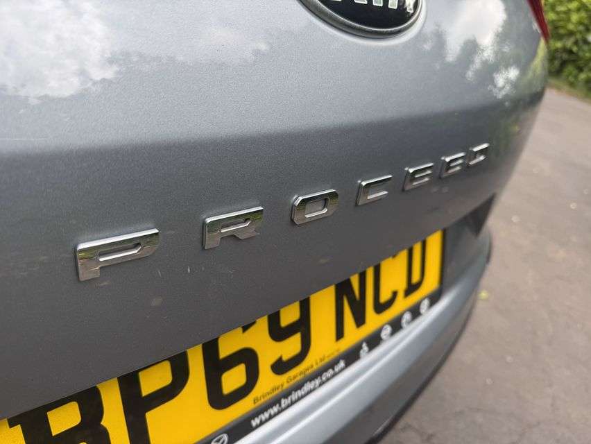 2019 KIA PROCEED 2019 KIA PROCEED
