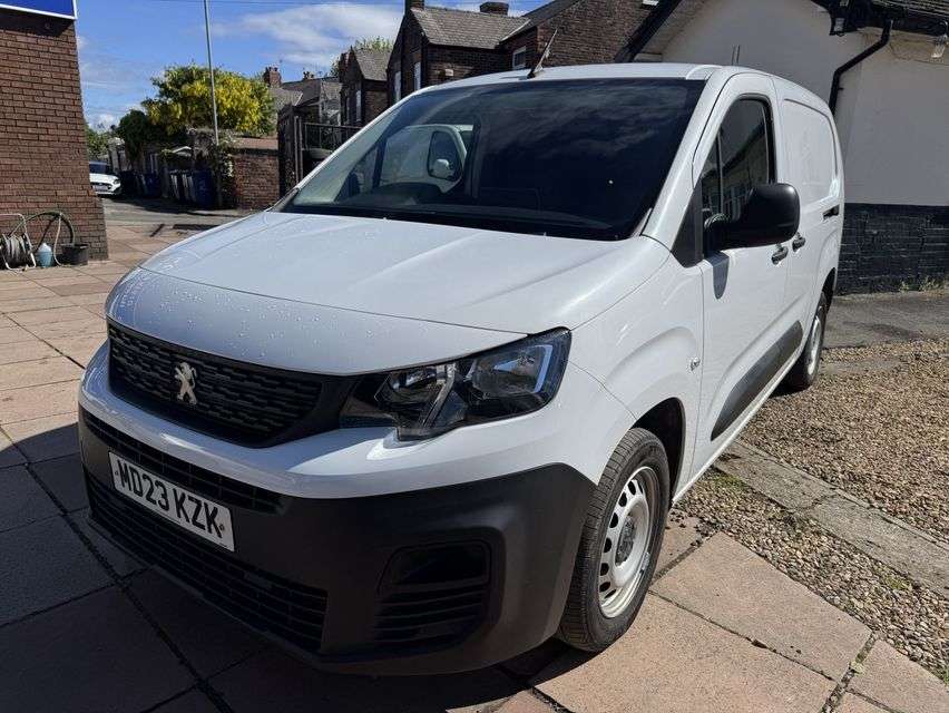 A 2023 PEUGEOT PARTNER 1.5 BlueHDi 950 Professional Premium + Long Panel Van 6dr Diesel Manual LWB A 2023 PEUGEOT PARTNER 1.5 BlueHDi 950 Professional Premium + Long Panel Van 6dr Diesel Manual LWB