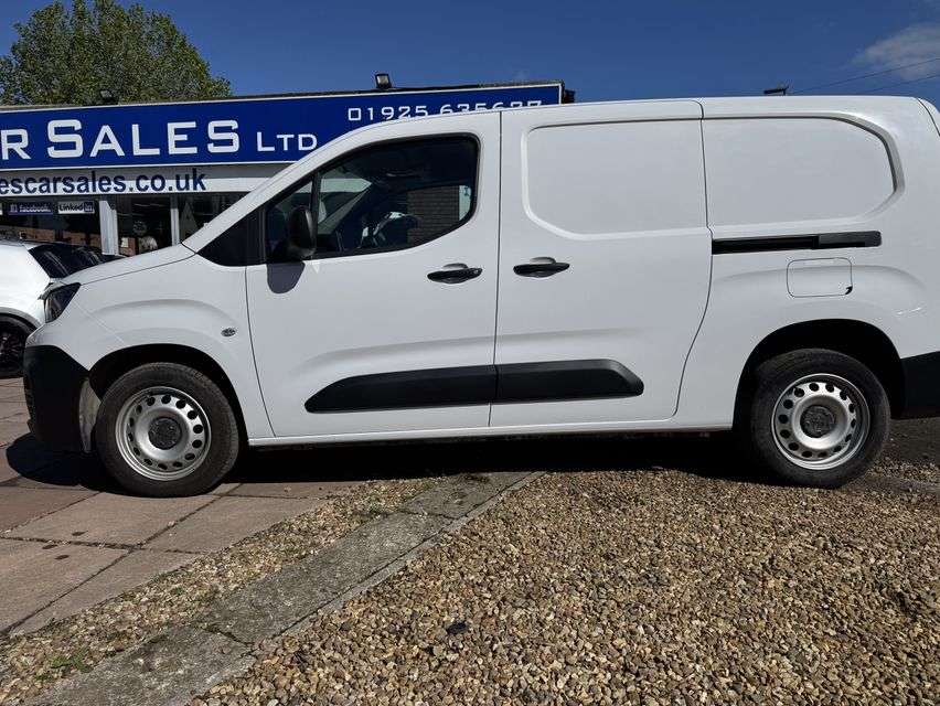 A 2023 PEUGEOT PARTNER 1.5 BlueHDi 950 Professional Premium + Long Panel Van 6dr Diesel Manual LWB A 2023 PEUGEOT PARTNER 1.5 BlueHDi 950 Professional Premium + Long Panel Van 6dr Diesel Manual LWB