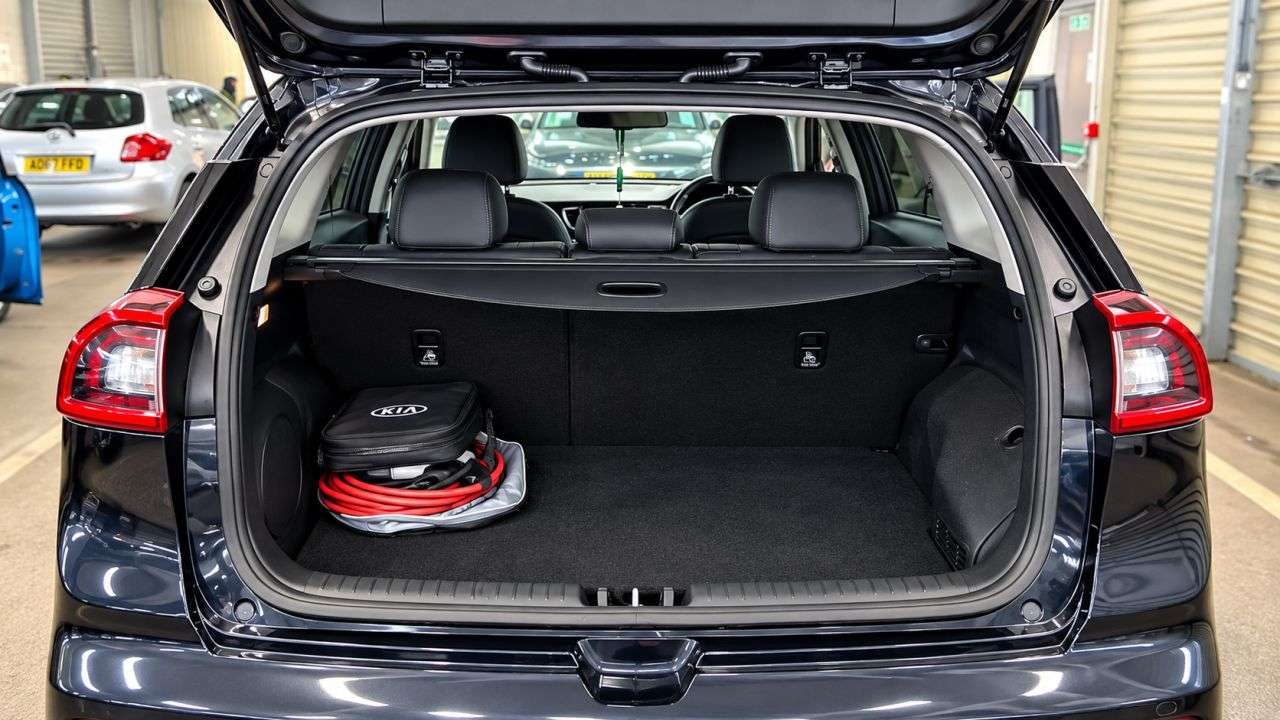 2018 KIA NIRO 2018 KIA NIRO