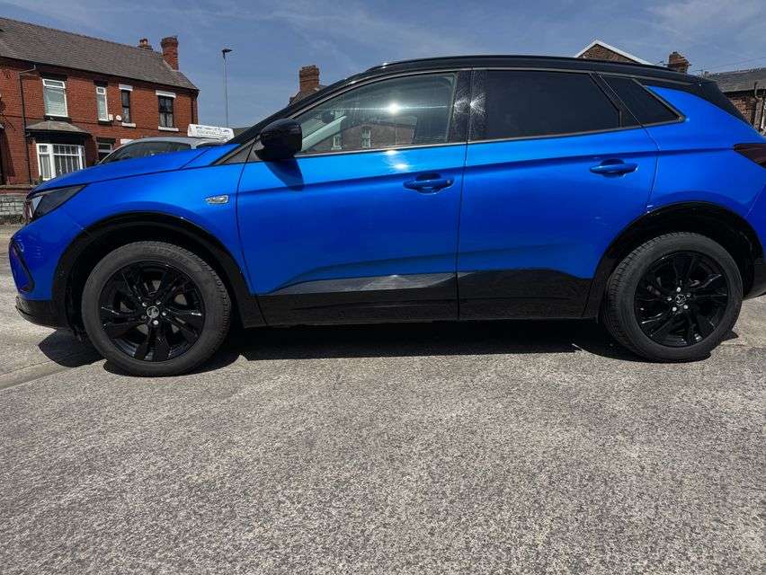 A 2023 VAUXHALL GRANDLAND 1.5 Turbo D GS SUV 5dr Diesel Auto Euro 6 (s/s) (130 ps) A 2023 VAUXHALL GRANDLAND 1.5 Turbo D GS SUV 5dr Diesel Auto Euro 6 (s/s) (130 ps)