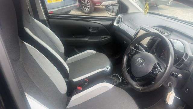 2015 TOYOTA AYGO 2015 TOYOTA AYGO