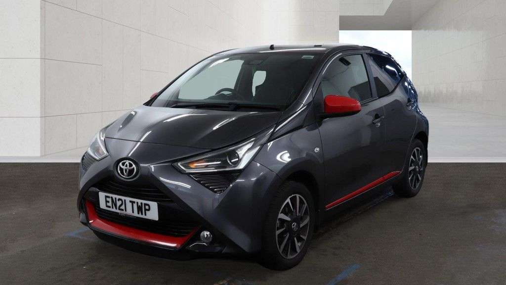 2021 TOYOTA AYGO 2021 TOYOTA AYGO