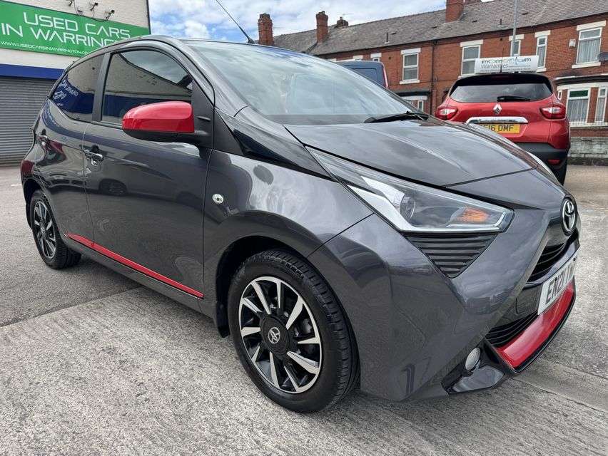 A 2021 TOYOTA AYGO 1.0 VVT-i x-trend Hatchback 5dr Petrol x-shift Euro 6 (Safety Sense) (71 ps A 2021 TOYOTA AYGO 1.0 VVT-i x-trend Hatchback 5dr Petrol x-shift Euro 6 (Safety Sense) (71 ps
