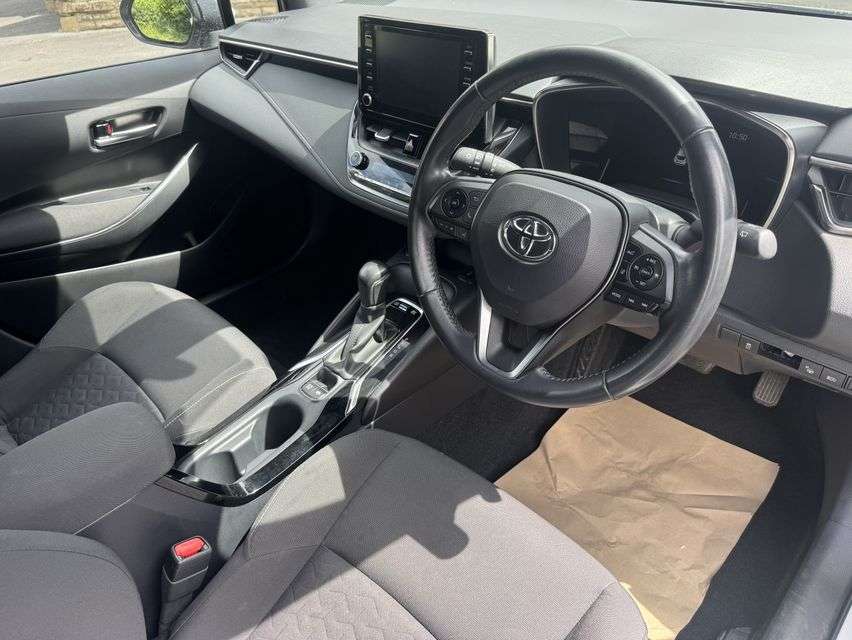 2022 TOYOTA COROLLA 2022 TOYOTA COROLLA