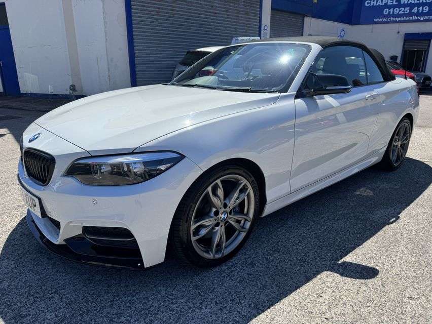 A 2017 BMW 2 SERIES 3.0 M240i Convertible 2dr Petrol Auto Euro 6 (s/s) (340 ps) A 2017 BMW 2 SERIES 3.0 M240i Convertible 2dr Petrol Auto Euro 6 (s/s) (340 ps)