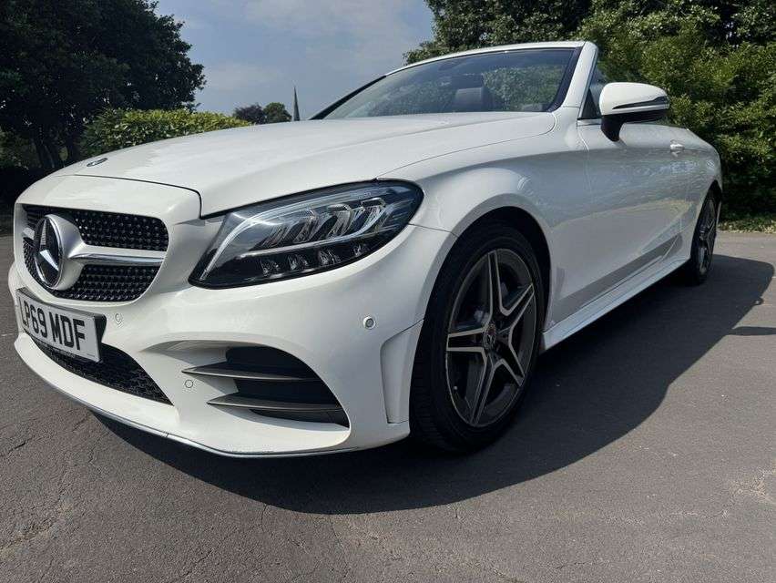 A 2019 MERCEDES-BENZ C-CLASS 2.0 C300d AMG Line Cabriolet 2dr Diesel G-Tronic+ Euro 6 (s/s) (245 ps) A 2019 MERCEDES-BENZ C-CLASS 2.0 C300d AMG Line Cabriolet 2dr Diesel G-Tronic+ Euro 6 (s/s) (245 ps)