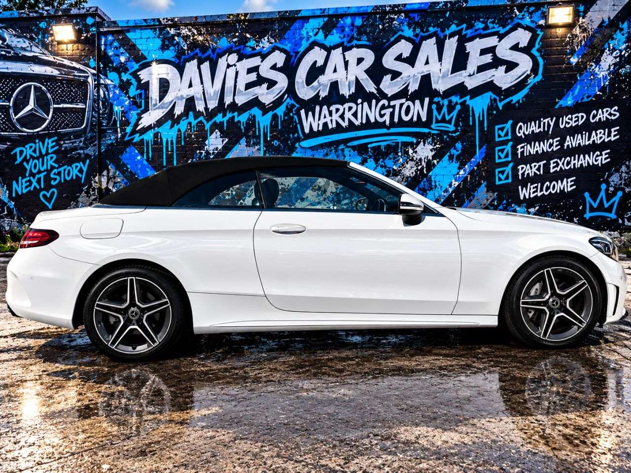 A 2019 MERCEDES-BENZ C CLASS 2.0 C300d AMG Line Cabriolet 2dr Diesel G-Tronic+ Euro 6 (s/s) (245 ps) A 2019 MERCEDES-BENZ C CLASS 2.0 C300d AMG Line Cabriolet 2dr Diesel G-Tronic+ Euro 6 (s/s) (245 ps)