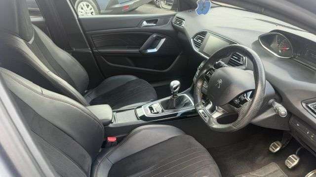2016 PEUGEOT 308 2016 PEUGEOT 308